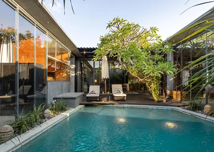 Luxury Industrial With Sauna And Highend Amenities Seminyak
